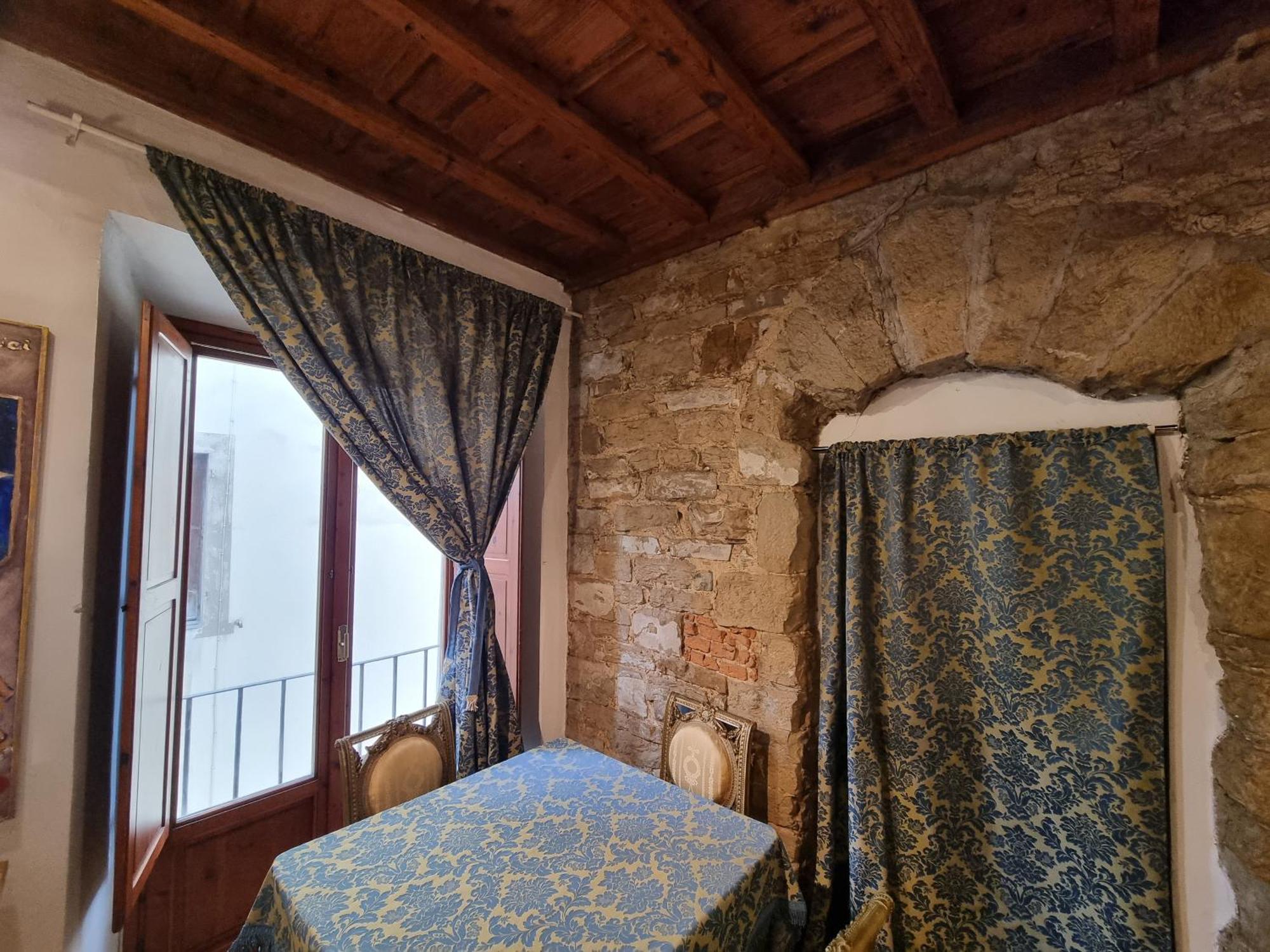 La Sede Dell'Arte Monolocale Studio E Camere In Torre Medievale Vicino A Duomo E Piazza Signoria Florenţa Exterior foto