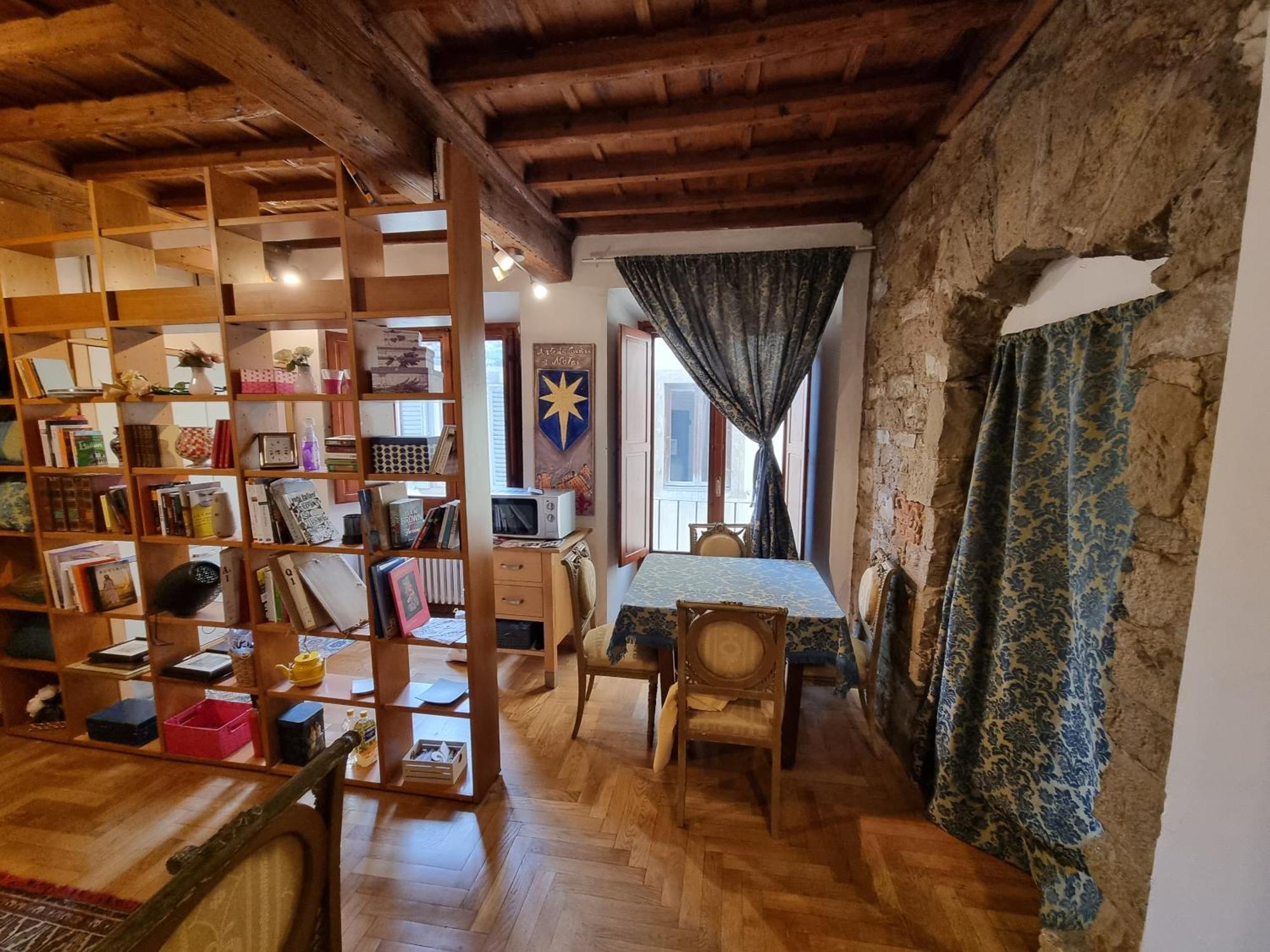 La Sede Dell'Arte Monolocale Studio E Camere In Torre Medievale Vicino A Duomo E Piazza Signoria Florenţa Exterior foto