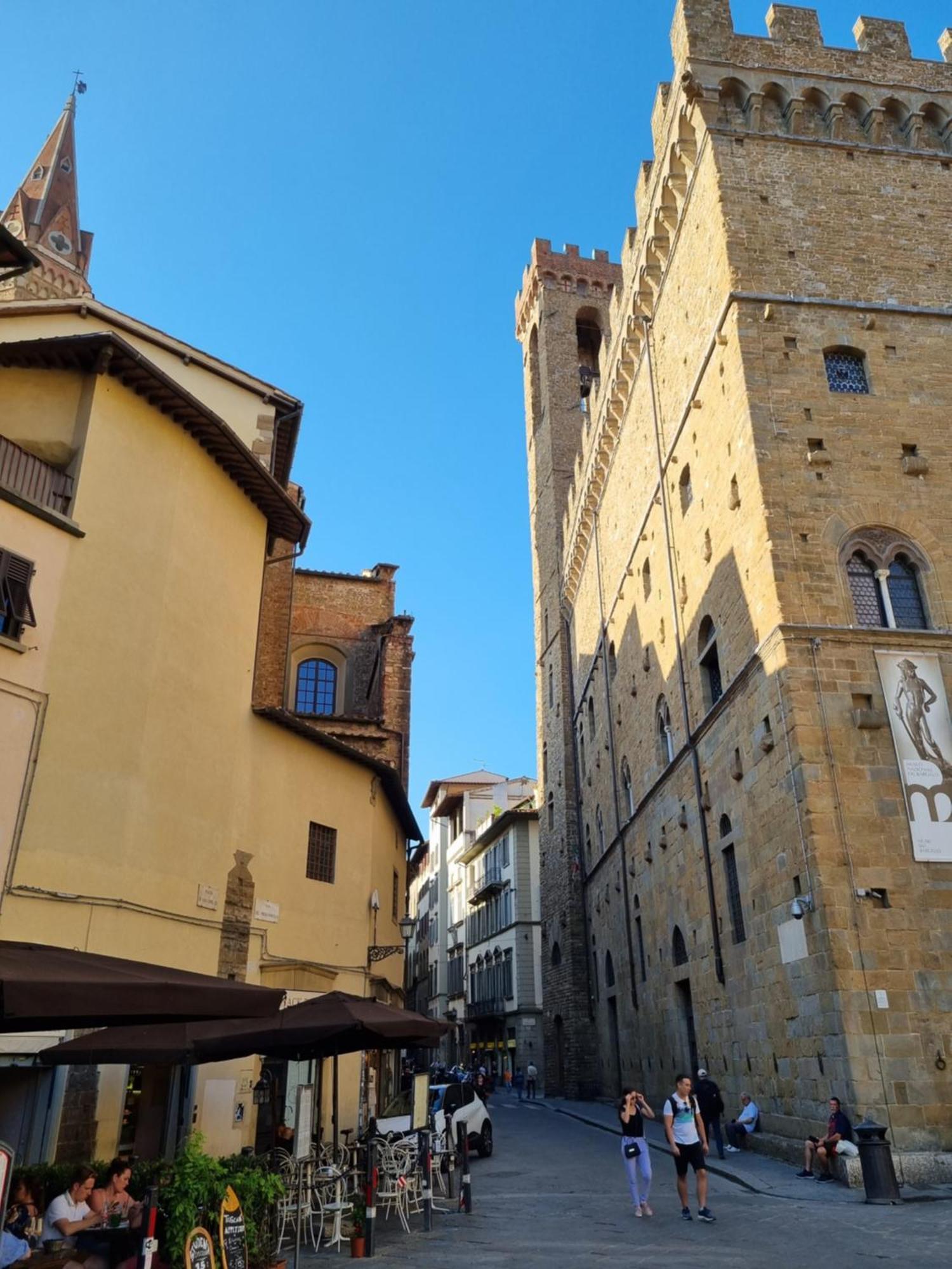 La Sede Dell'Arte Monolocale Studio E Camere In Torre Medievale Vicino A Duomo E Piazza Signoria Florenţa Exterior foto