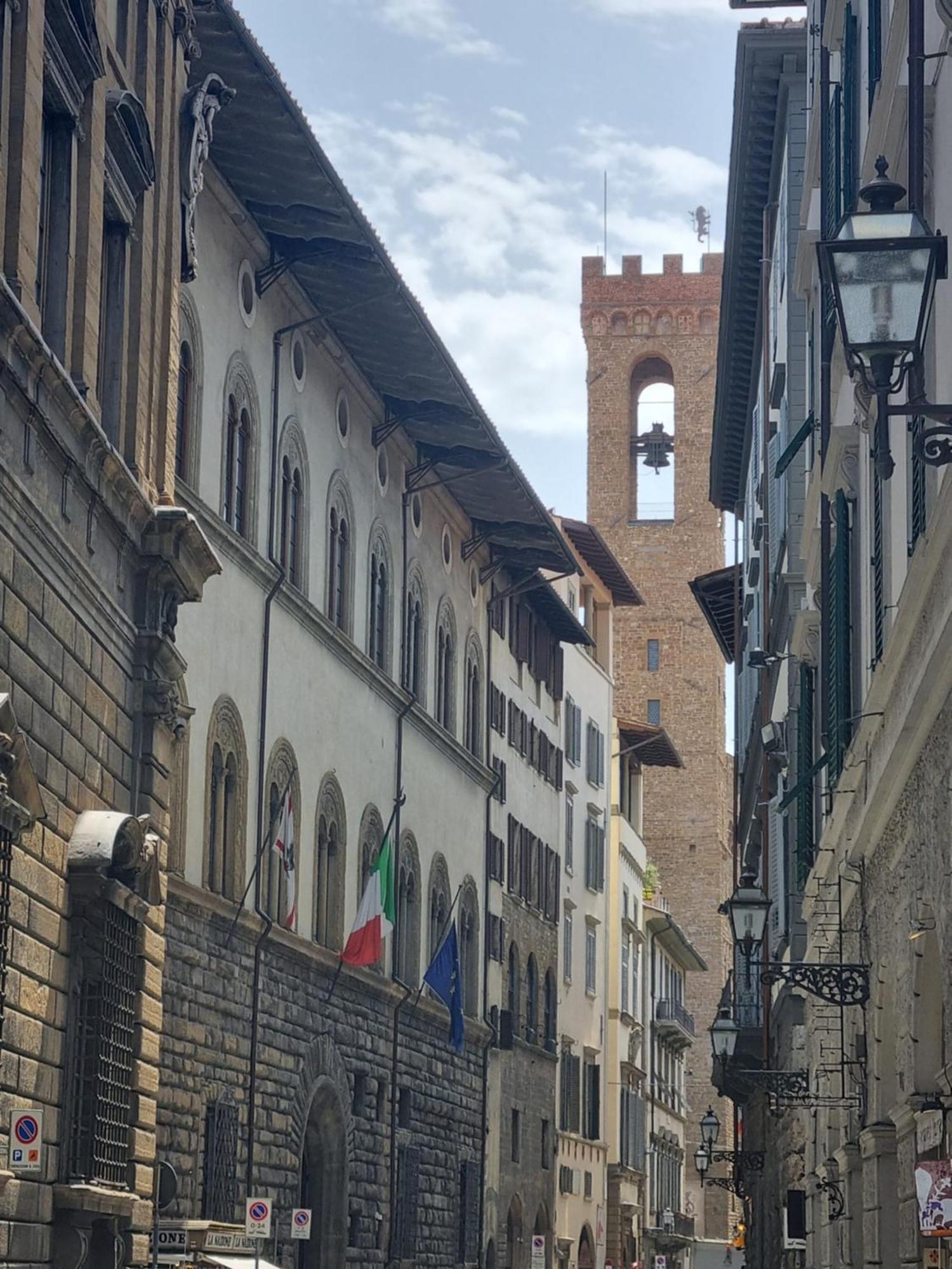 La Sede Dell'Arte Monolocale Studio E Camere In Torre Medievale Vicino A Duomo E Piazza Signoria Florenţa Exterior foto